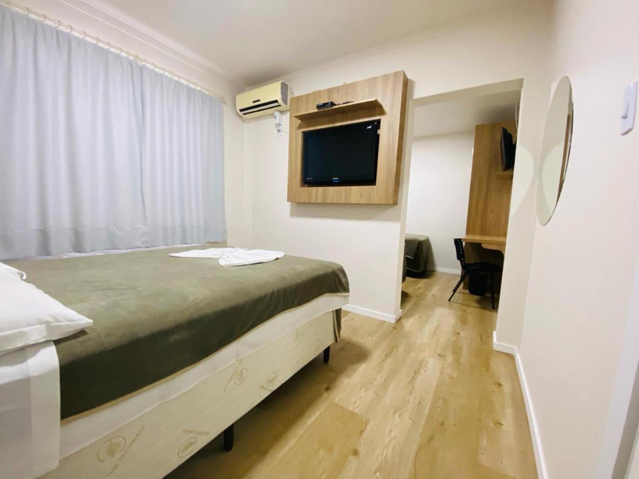 Hotel Paris 쿠리치바누스 외부 사진
