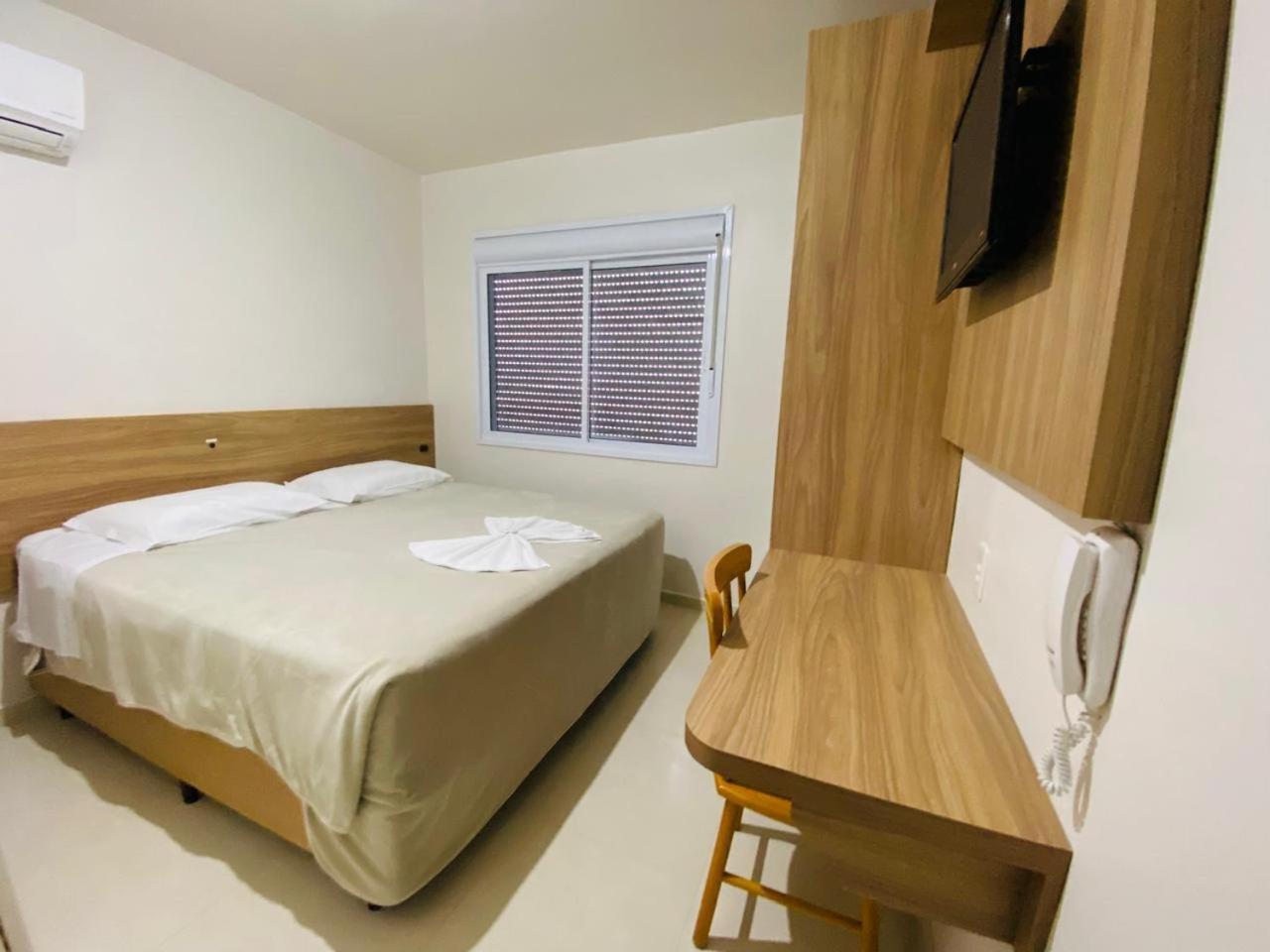 Hotel Paris 쿠리치바누스 외부 사진